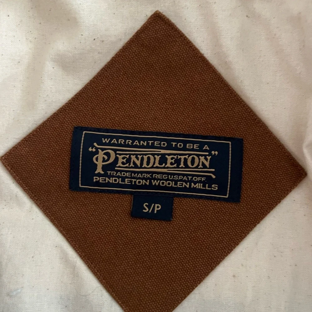 Pendleton Sherpa Jacket - Picture 3 of 3